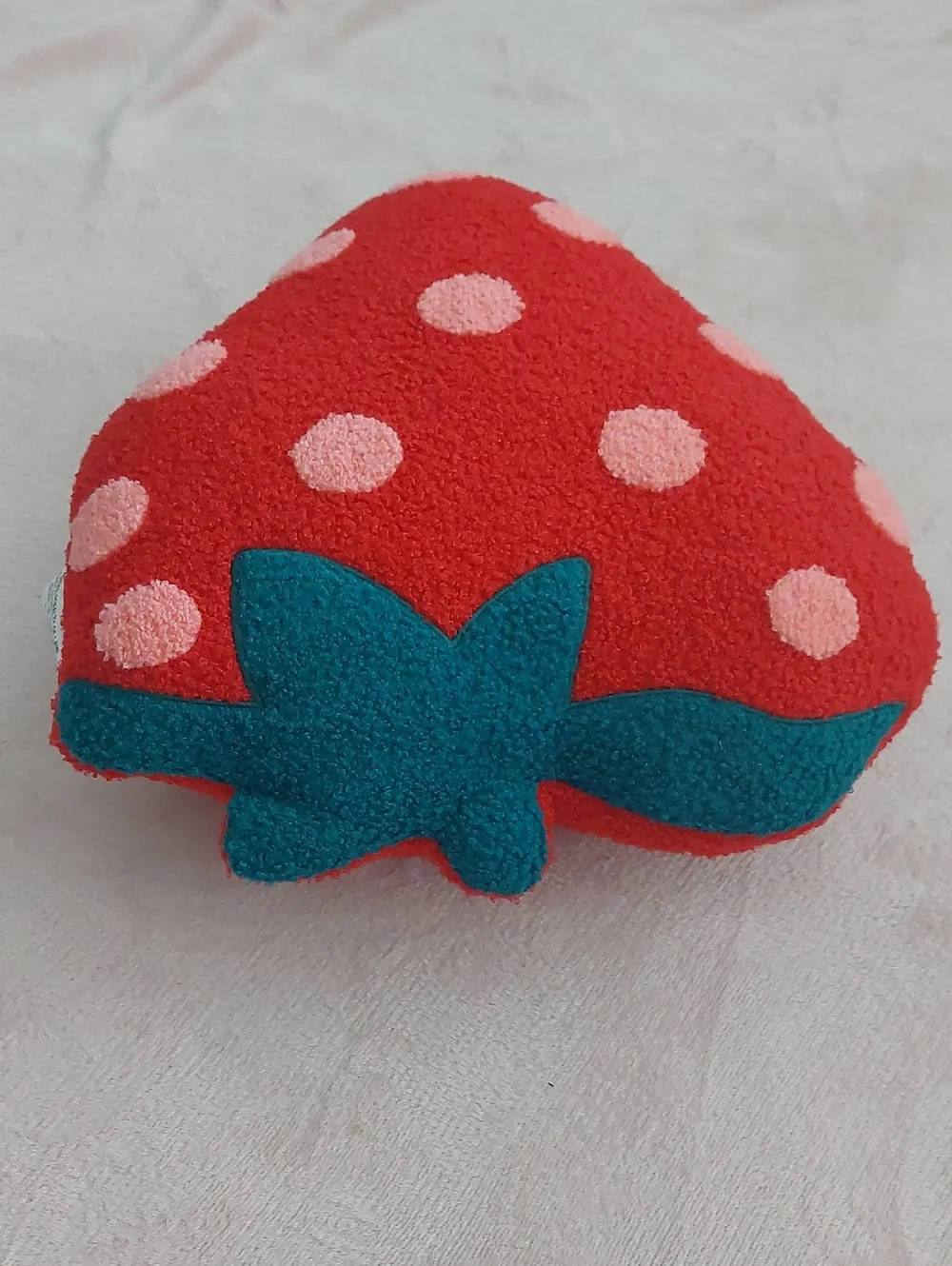 Decorative Strawberry Shaped Throw Plush Pillow NWT